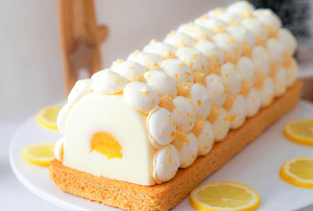 Bûche citron meringuée avec insert orange