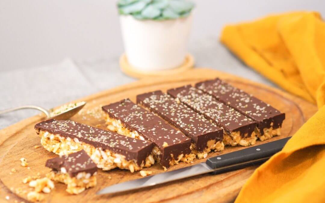 Barres de céréales maison au beurre de cacahuètes