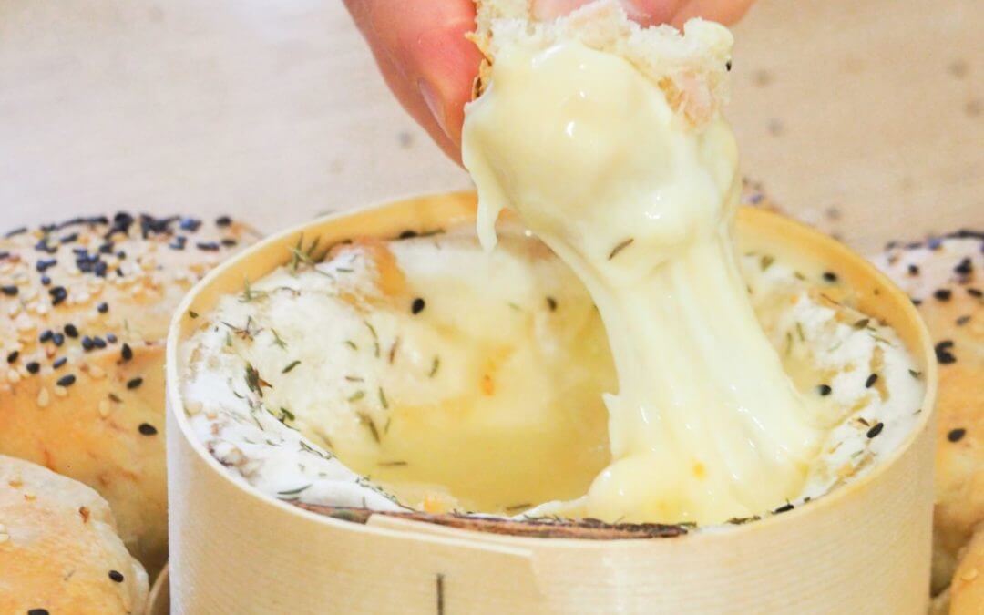 Brioche salée « jambon-oignon » avec son Mont d&rsquo;Or